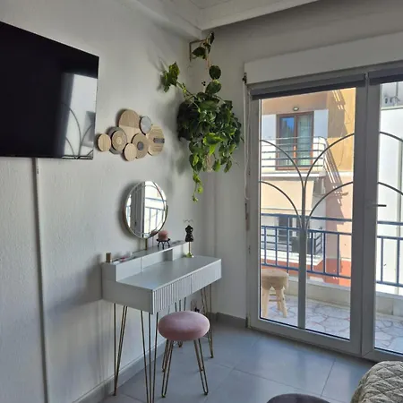 Apartment Mok's House *