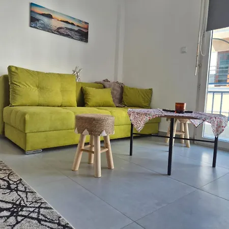 Mok's House كافالا